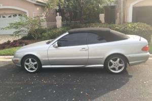 2003 Mercedes-Benz CLK-Class Photo