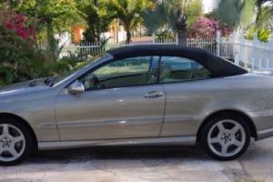 2006 Mercedes-Benz CLK-Class Convertible WITH All The Bells & Whistles Photo