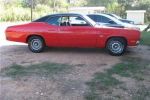 1970 Plymouth Duster -- Photo