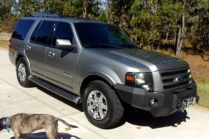2008 Ford Expedition Limited Photo