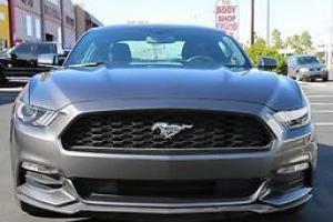 2016 Ford Mustang V6 Fastback Photo