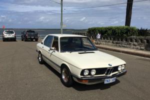 RARE 1976 BMW 528  MANUAL in Excellent condition throughout Photo