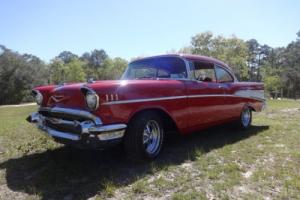 1957 Chevrolet Bel Air/150/210 Photo