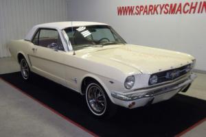 1965 Ford Mustang Photo