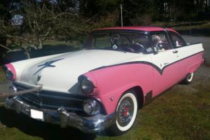 1955 Ford Crown Victoria Photo