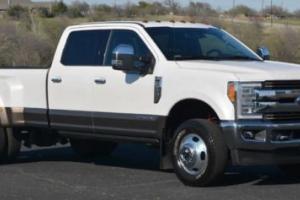 2017 Ford F-350 King Ranch Crew Cab Dually 4x4 Photo