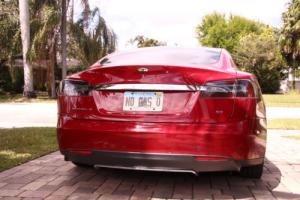 2013 Tesla Model S Photo