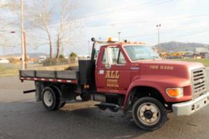1998 Ford F800 12' Flat Bed / Stake Photo