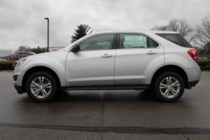 2017 Chevrolet Equinox FWD 4dr LS Photo