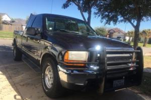 1999 Ford F-250 Extended Cab Photo
