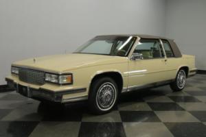 1987 Cadillac Coupe DeVille Photo