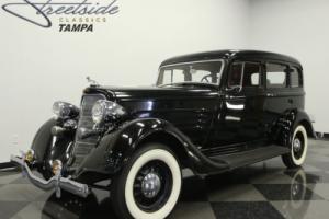 1934 Dodge Deluxe Six Photo