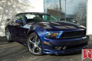 2012 Ford Mustang GT 2 door coupe Photo