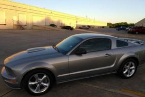 2008 Ford Mustang Premium Photo