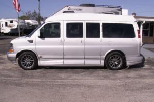2011 Chevrolet Express LIMITED SE Photo