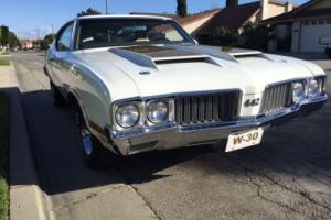 1970 Oldsmobile 442 442 W-30 Hurst Equipped