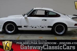 1975 Porsche 911 --