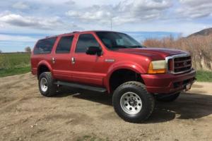2001 Ford Excursion Photo