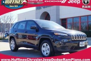 2016 Jeep Cherokee 4WD 4dr Sport Photo