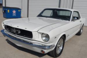 1965 Ford Mustang COUPE Photo