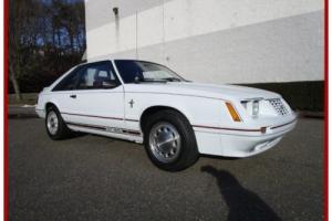 1984 Ford Mustang L Photo
