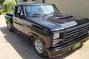 1988 Ford F-100 Photo