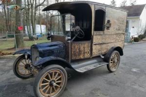 1919 Ford Model T Photo