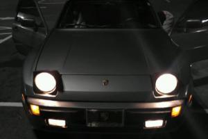 1986 Porsche 944 Photo