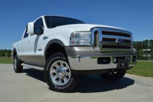 2005 Ford F-250 King Ranch Photo