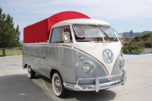 1960 Volkswagen Bus/Vanagon Photo
