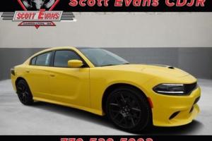2017 Dodge Charger -- Photo