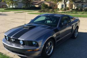 2006 Ford Mustang GT Premium package Photo