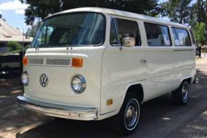 1974 Volkswagen Bus/Vanagon Photo