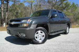 2003 Chevrolet Avalanche 1500 5dr Crew Cab 130" WB 4WD Photo