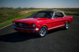 1964 Ford Mustang 289 Solid Photo