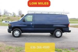 2014 Ford E-Series Van Commercial Photo