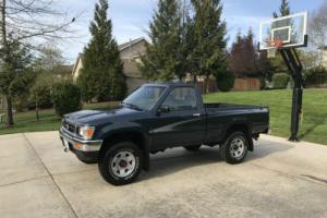 1995 Toyota Pickup 4WD 22RE 4,Cylinder Only 129,086 Miles Photo