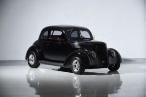 1937 Ford Other DELUXE CUSTOM
