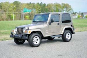 2004 Jeep Wrangler TJ Sahara / Low Miles / Stock / Carfax Certified!! Photo