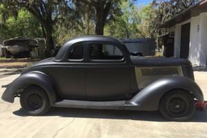1936 Ford 5-Window Coupe Photo