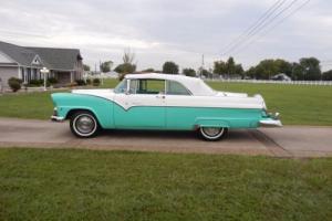 1955 Ford convertible sunliner Photo