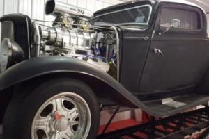 1932 Ford coupe 3 window