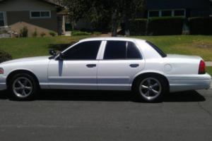 2003 Ford Crown Victoria Photo