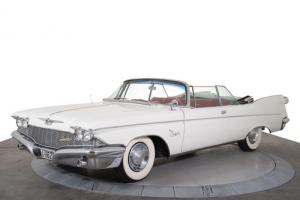 1960 Chrysler Imperial Photo