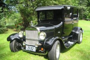 1927 Ford Model T Photo