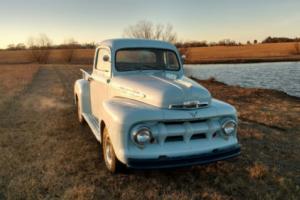 1951 Ford F-100 Photo