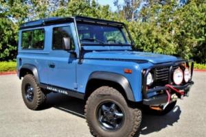 1997 Land Rover Defender 90 2dr Photo