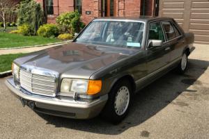 1989 Mercedes-Benz 300-Series SE