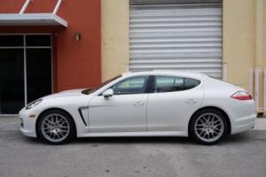 2011 Porsche Panamera 4dr Hatchback S Photo