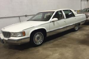 1996 Cadillac Fleetwood Sedan
